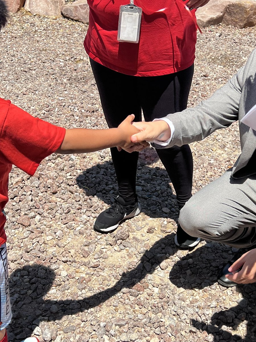 We LOVED getting out into the community and meeting our new bobcats! <a href="/EducatorMamaof4/">Frances Castillo</a>