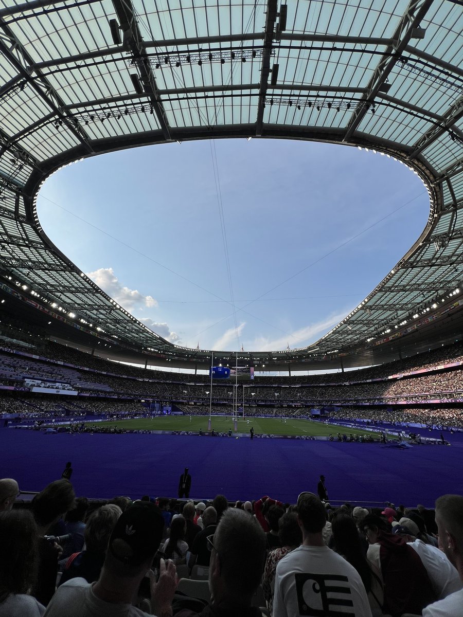 Krisasse's tweet photo. @StadeFrance https://t.co/FBbc6V8oeQ