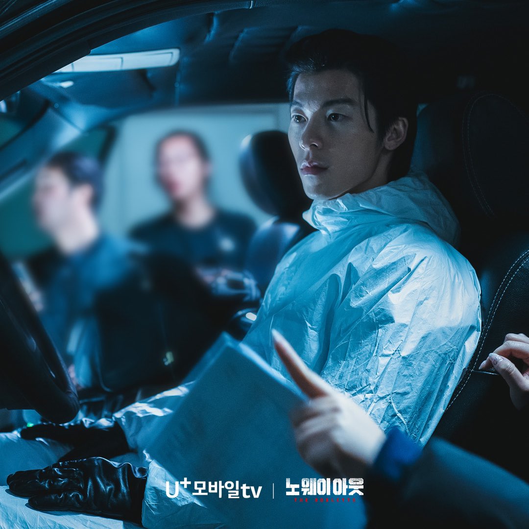 허광한 🎥<노 웨이 아웃: 더 룰렛> 스틸컷

미스터 스마일  ̿̿ ̿’̿’̵͇̿̿з=༼ ▀̿̿Ĺ̯̿̿▀̿ ̿ ༽🤍