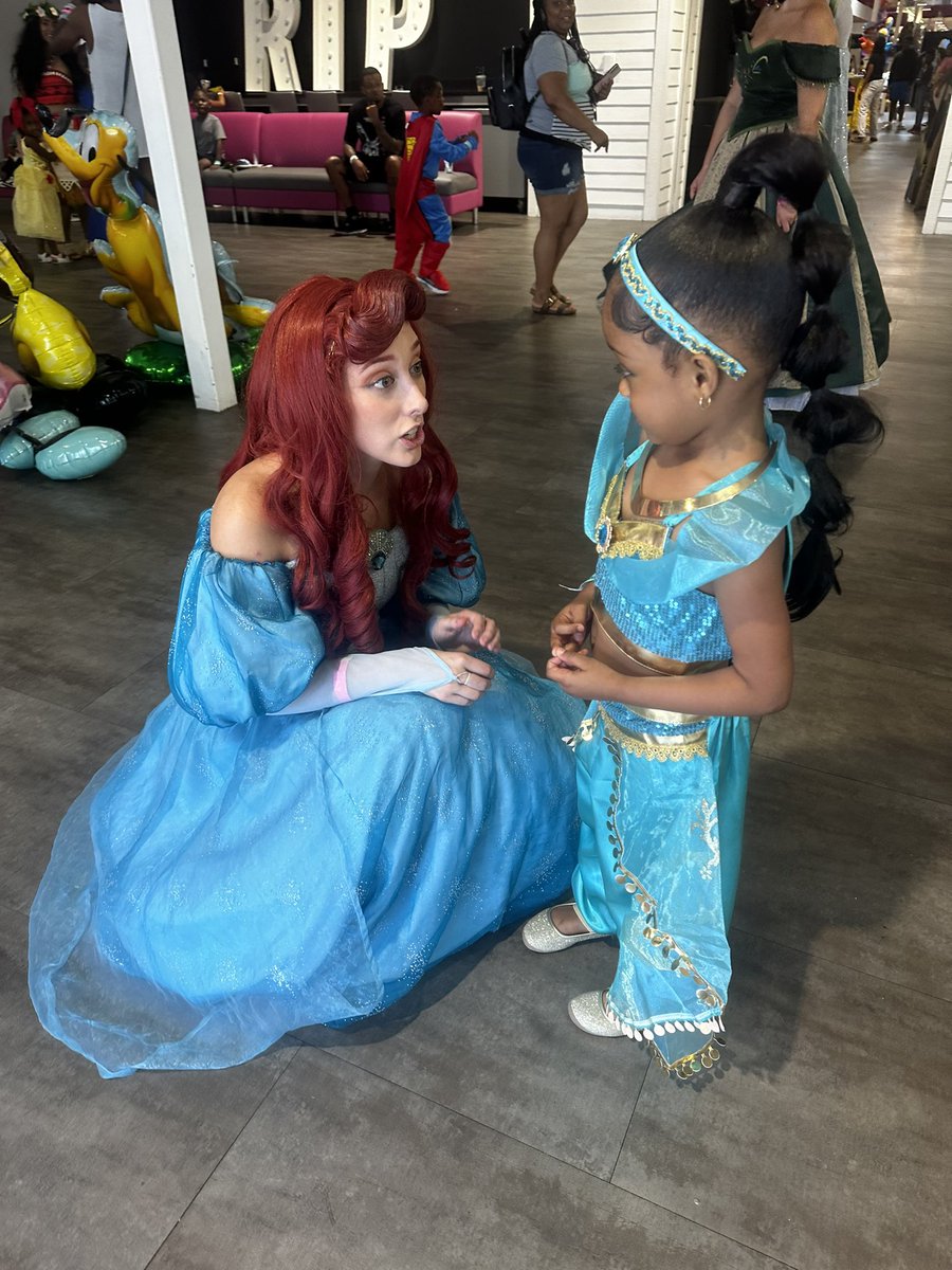 Candice Mitchell tweet media