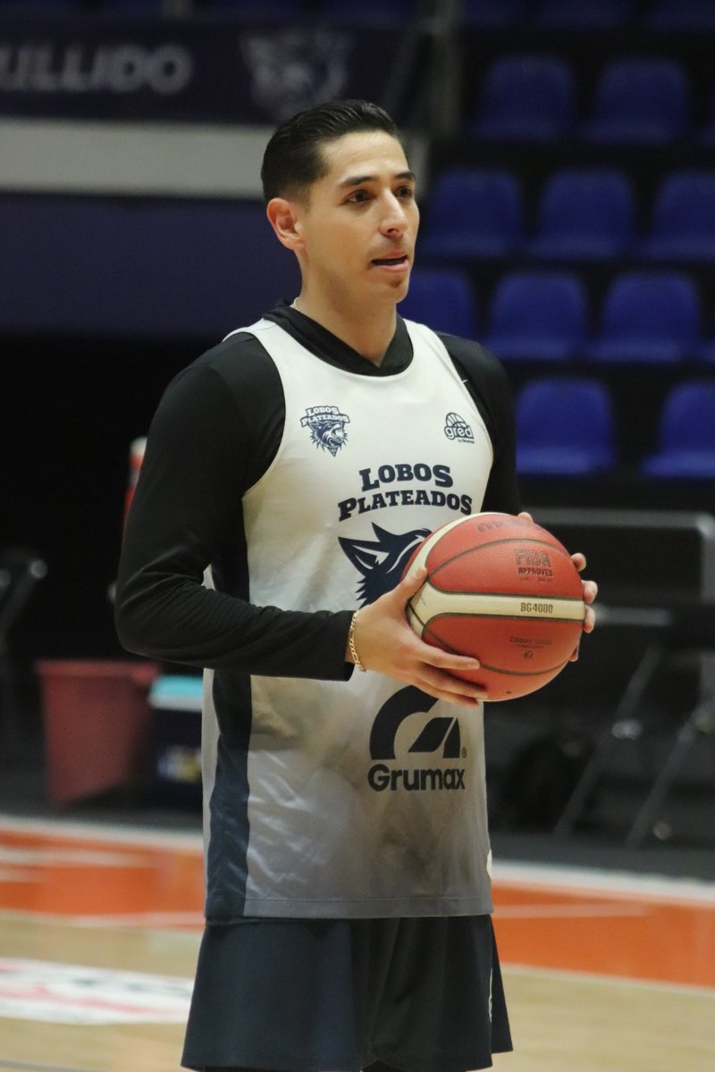 laredcincoradio's tweet photo. 🏀🐺||Lobos Plateados cerró preparación esta tarde en la Arena BUAP para enfrentar mañana jueves a las 20 horas a los Plateros de Fresnillo en la segunda serie que recibirán en casa dentro de la LNBP. #LobosPlateados #LNBP #ArenaBUAP https://t.co/wp97n5zimK