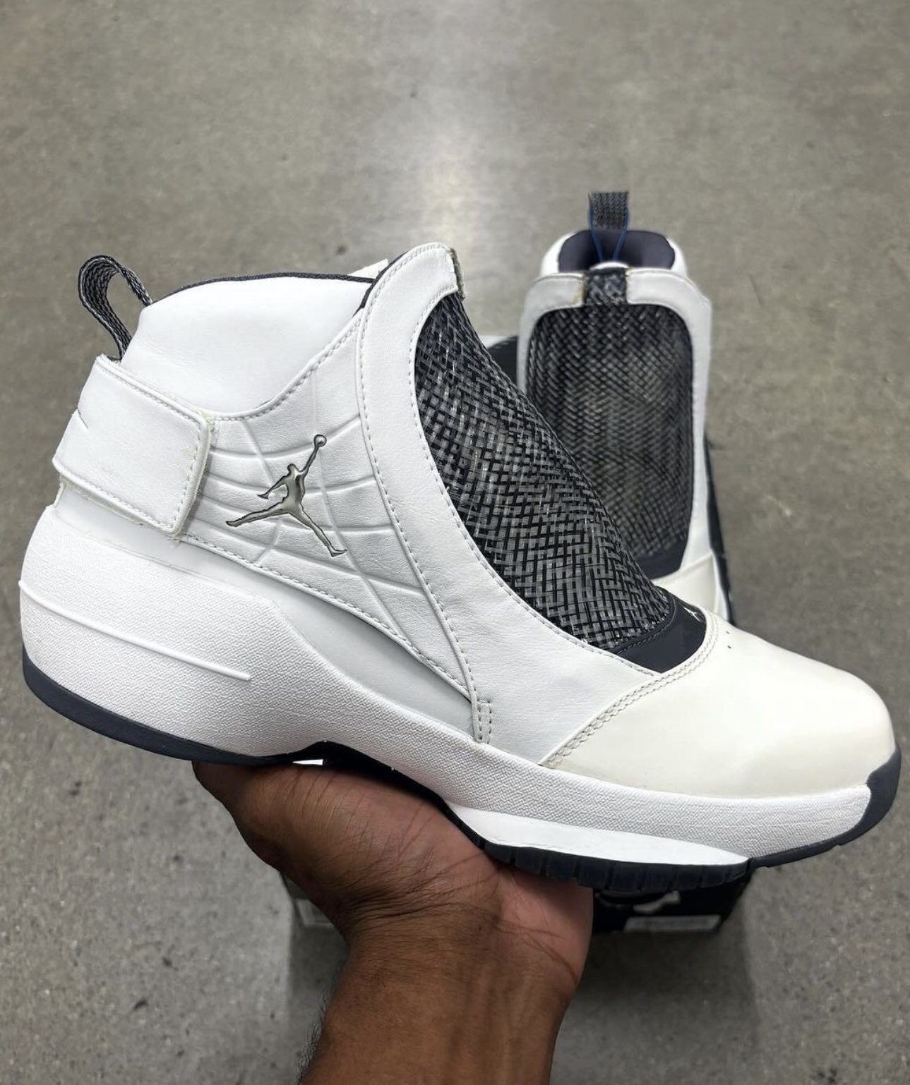 Jordan 19 retro white flint grey sale
