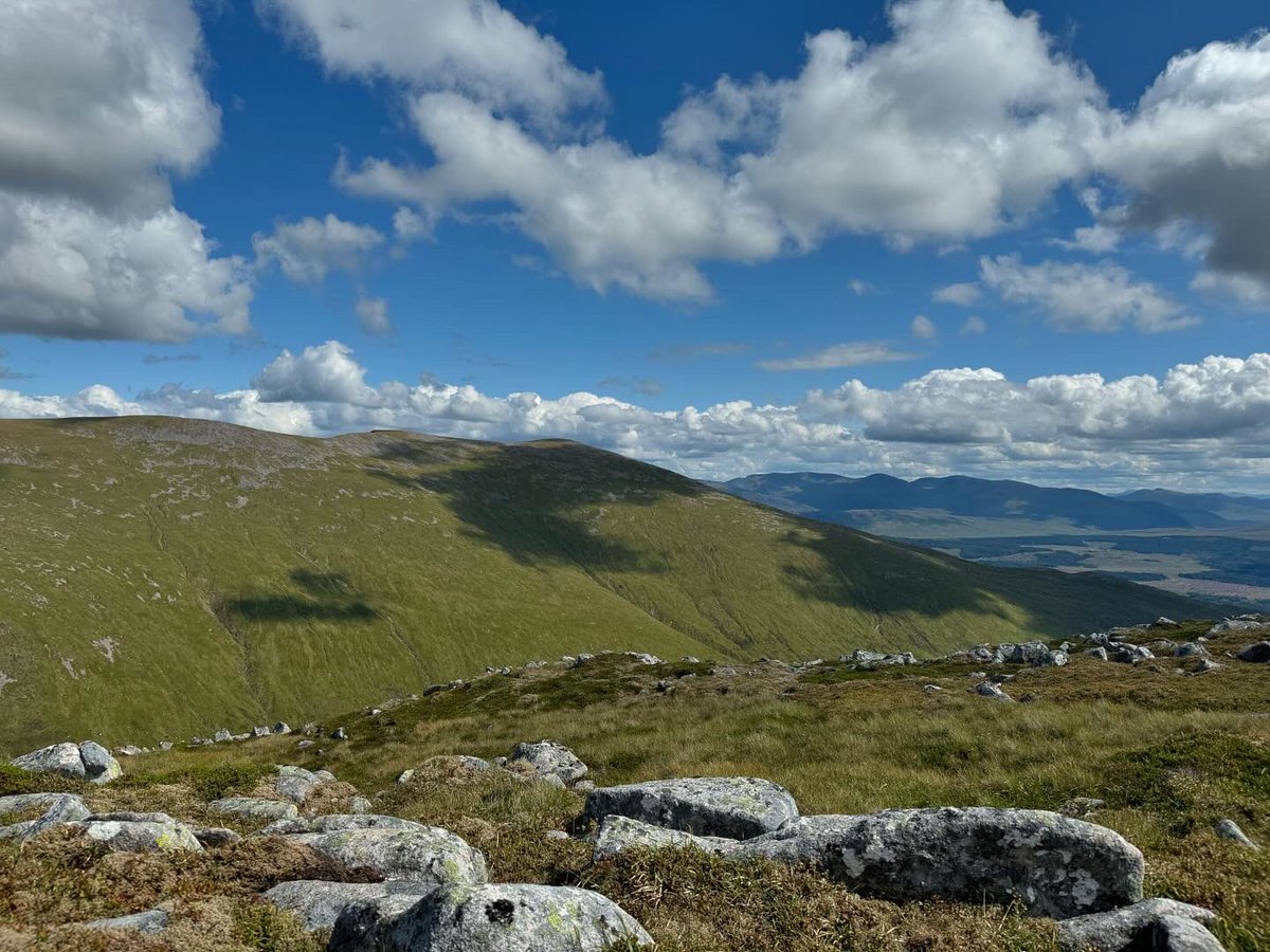 lorrrlane's tweet photo. Beinn a’ Chaorainn &amp; Beinn Teallach, near Ft. William.  
Two Munroes, on a surprisingly hot and sunny Scottish day (even at the summits)!
Legs and lungs feeling it on some sharp ascents! https://t.co/P4WrqkW8TR