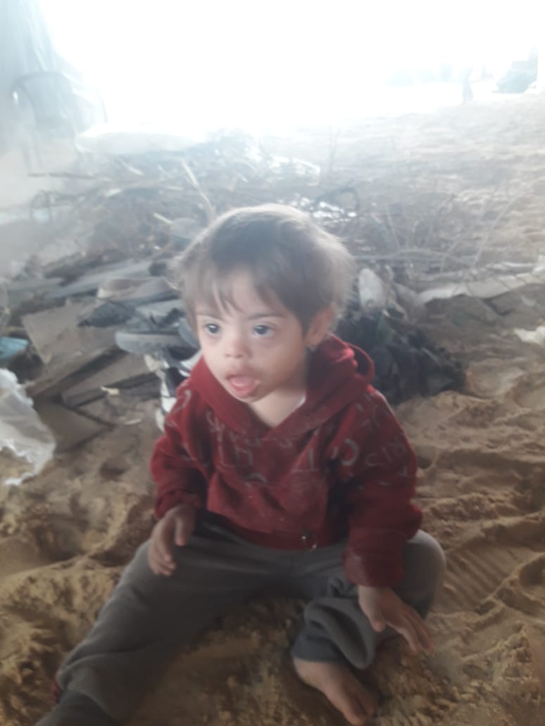 tysyr3619's tweet image. Hello, my son Nizar is in very bad condition. My son has special needs. My son is sick and needs healthy foods, and I cannot provide for him. Every day his condition deteriorates.
paypal.com/donate?hosted_
ππππππ