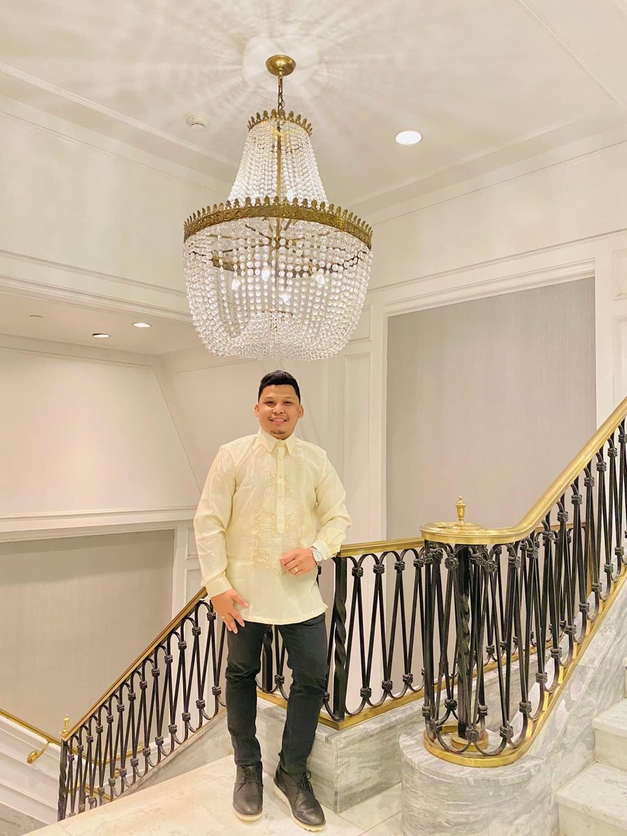mrSel1992's tweet photo. Participate Learning is hosting a send-off dinner/party for  us Ambassador Teachers as we head on to our respective school districts tomorrow.

#BarongTagalog
#BringingFilipinoCulture
#AmbassadorTeachers
#PLOrientation2024
#UnitingOurWorld 
#ParticipateLearning https://t.co/Mp55DtYNdI