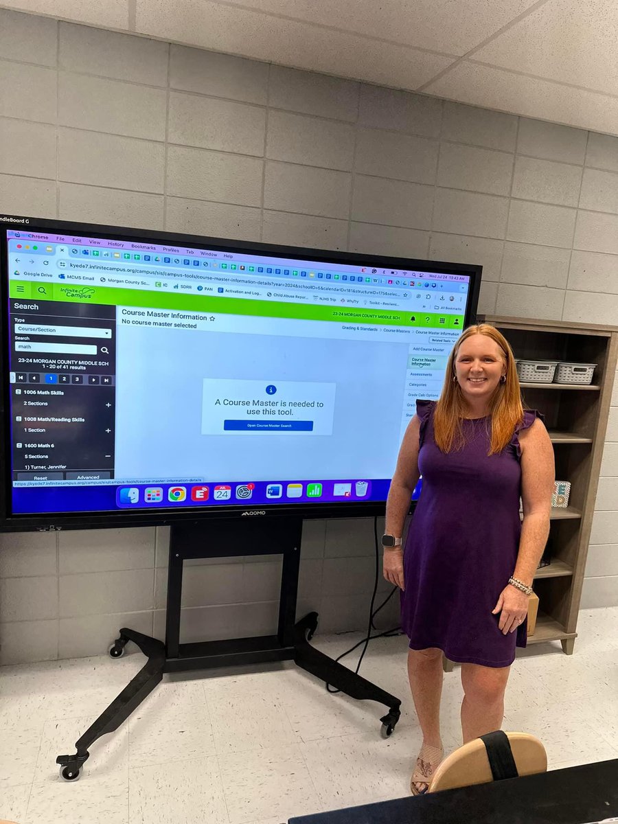 SuptMCS's tweet photo. Morgan County Schools’ leader, Mrs. Shani Havens trained educators on the student information system to enhance their ability to use tools effectively! Excellent job! #MCSunited https://t.co/G37KSFq3Xh