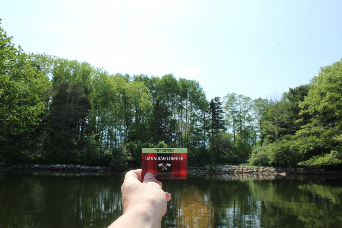 Slow things down. Take it in with a nice slow burn. #thegreens #rollinglogs #canada #canadian