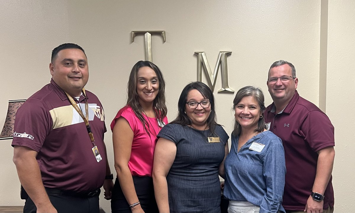 David Crabtree (@davidcrabtree83) on Twitter photo Today was one of those day a Principal dreams of. Getting collaborate with all of our <a href="/TulosoMidwayISD/">Tuloso Midway ISD</a> PK-12 principals and focus our plans towards a common goal for our Warriors and Cherokees! #ItsOurTime Today was one of those day a Principal dreams of. Getting collaborate with all of our <a href="/TulosoMidwayISD/">Tuloso Midway ISD</a> PK-12 principals and focus our plans towards a common goal for our Warriors and Cherokees! #ItsOurTime