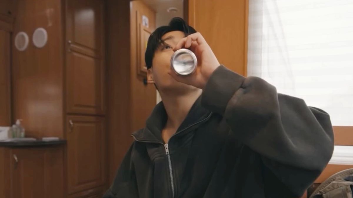 loveforku's tweet photo. jungkook in budapest (2023) https://t.co/IHwE2YLcme