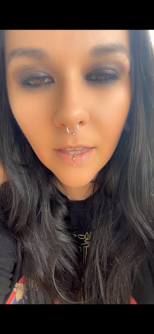 Bruh. Really?    Tried to do a "sexy" face..... And this is the shit my face does and I take the pic<a href="/tag/wcw"class="tags"><span>#wcw</span></a>