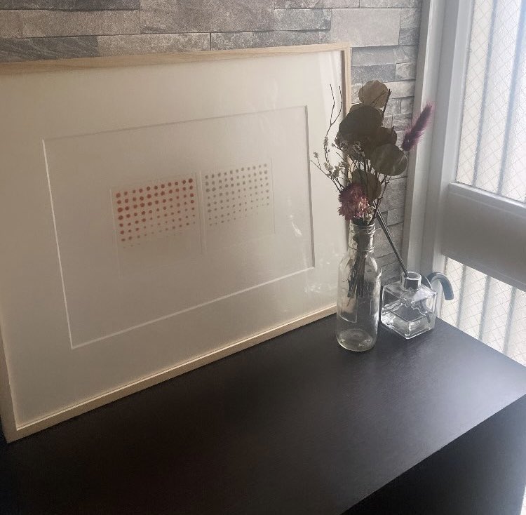 家に自分の作品を置いてみる。