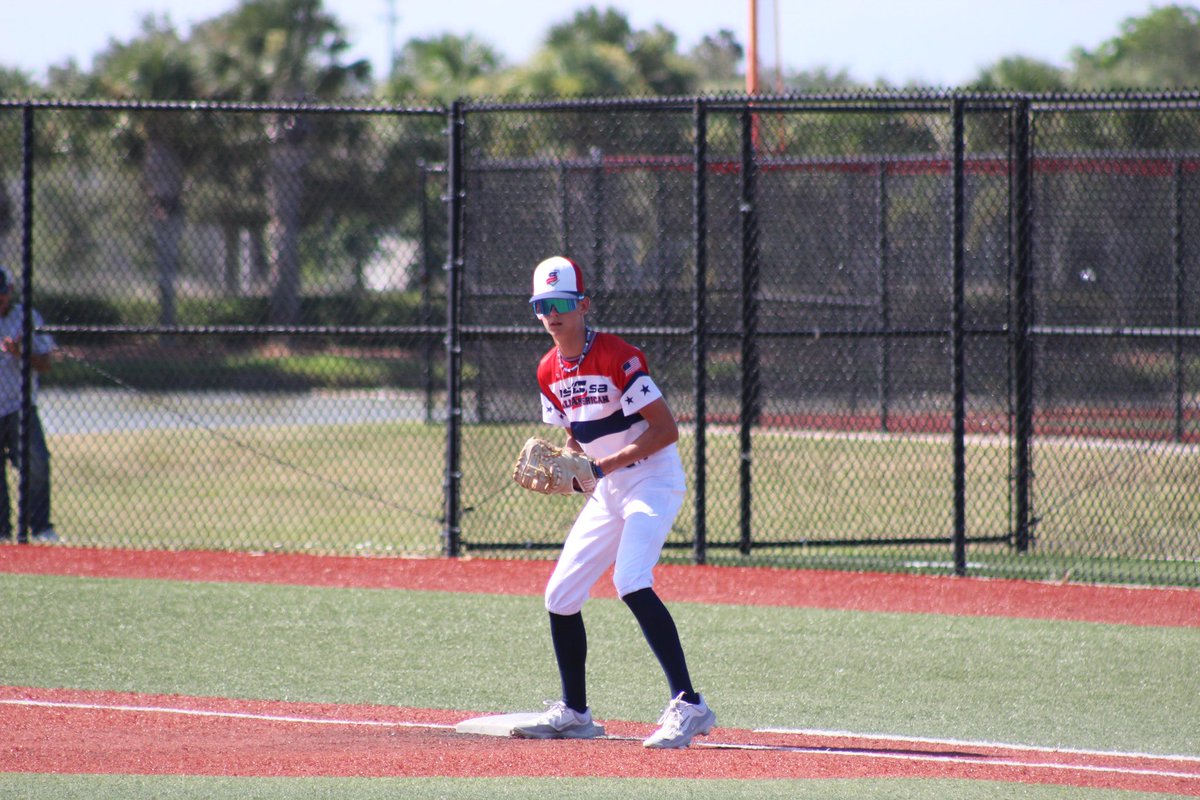 JonathanCarter9's tweet photo. Couple pics from today at the USSSA
All-American Games
The team lost 9-7 vs Team Northeast.
Maddox had a really nice triple that flew the center fielder. The new Rawlings Icon has some real pop!
#usssabaseball @RawlingsSports https://t.co/Z2zf4serHo
