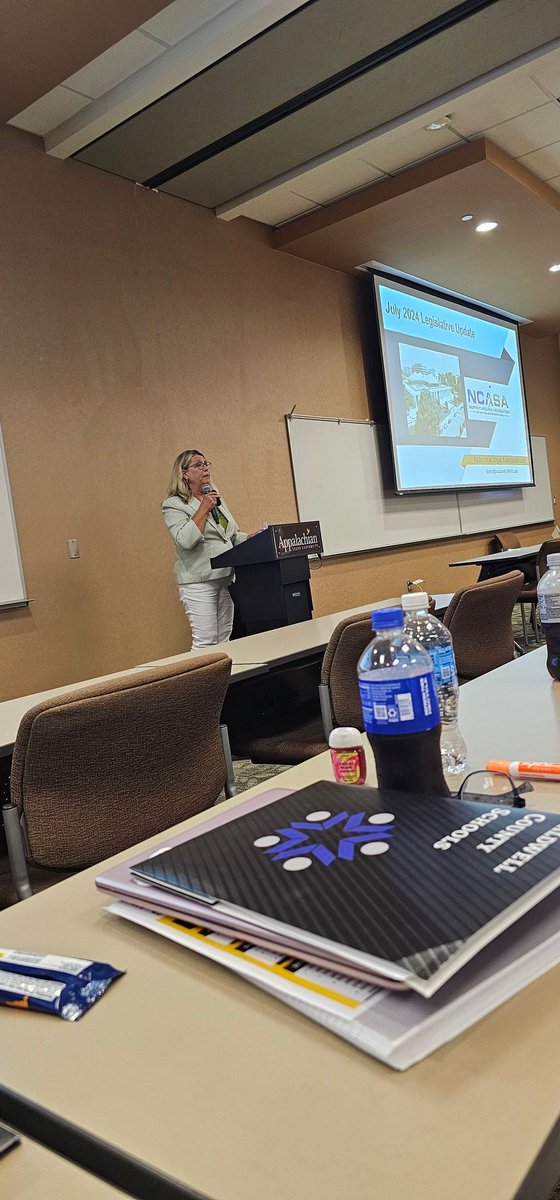 WyantJonathan's tweet photo. Good day at @AppstateRCOE , heard from head of State Board, the head of @NCASAtweets , and did a Goosechase around campus! Discussed communication and making Caldwell a premiere district in the state. Loved hearing ideas about the future of Caldwel County Schools! https://t.co/1GdgLSuKOl