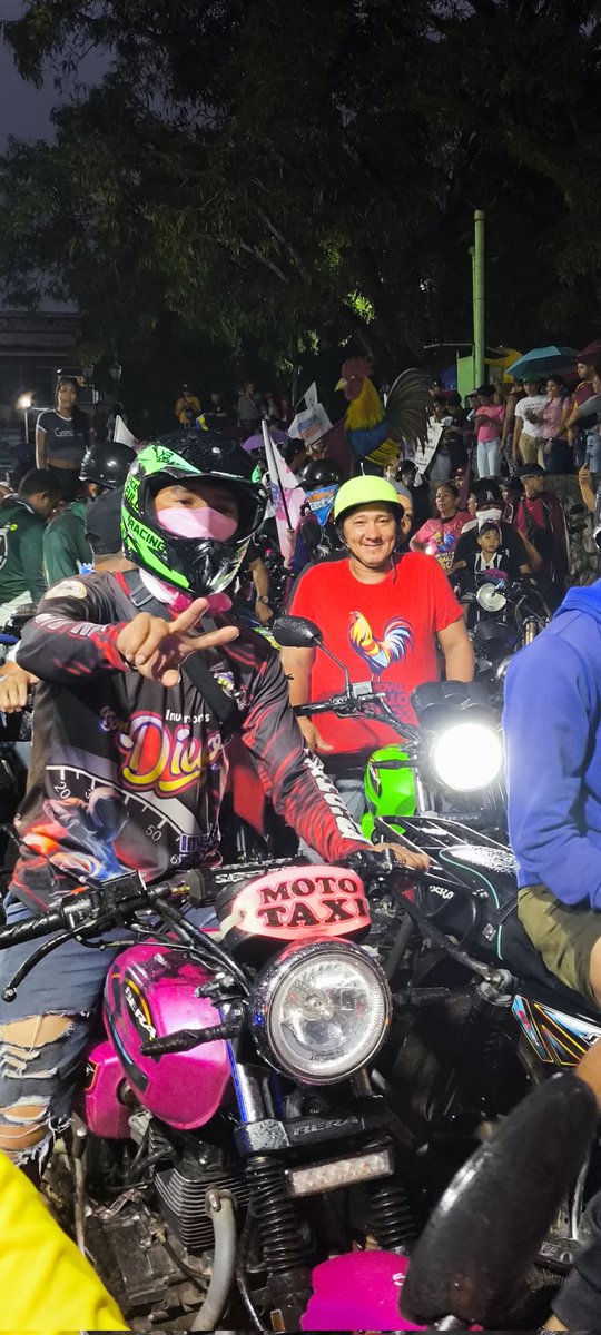 PSUV AMAZONAS (@psuvamazonas_) on Twitter photo 🇻🇪AMAZONAS
🚩 RIBAZÓN | Extraordinaria movilización en la Rodada Motorizada en la selva indígena, con la fuerza del pueblo bolivariano en apoyo a <a href="/NicolasMaduro/">Nicolás Maduro</a>
<a href="/PartidoPSUV/">PSUV</a>
<a href="/dcabellor/">Diosdado Cabello R</a>
<a href="/jorgerpsuv/">Jorge Rodríguez</a>
<a href="/RanderPena/">Rander Peña Ramírez</a>
<a href="/Jesusma26086362/">Matias</a>
#MaduroPresidente
#El28JulioElijoAMaduro 🇻🇪AMAZONAS
🚩 RIBAZÓN | Extraordinaria movilización en la Rodada Motorizada en la selva indígena, con la fuerza del pueblo bolivariano en apoyo a <a href="/NicolasMaduro/">Nicolás Maduro</a>
<a href="/PartidoPSUV/">PSUV</a>
<a href="/dcabellor/">Diosdado Cabello R</a>
<a href="/jorgerpsuv/">Jorge Rodríguez</a>
<a href="/RanderPena/">Rander Peña Ramírez</a>
<a href="/Jesusma26086362/">Matias</a>
#MaduroPresidente
#El28JulioElijoAMaduro