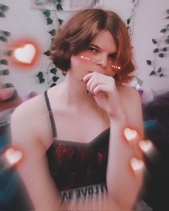 RubyUshinatta 🏳️‍⚧️ - Need someone to cuddle with who's up? 👉👈 https://t.co/tvcwSpLMjh