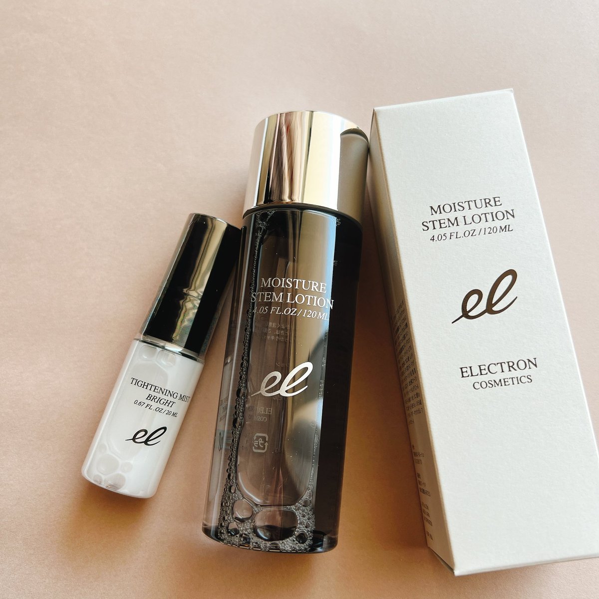 ho_gege's tweet photo. #PR #ELECTEON #エレクトロン
エレクトロン様からモイスチャーステムローションをご提供いただきました。
不安定になりやすい大人の肌ゆらぎにやさしく寄り添いながら、潤いで高密度に満たされるハリツヤ肌へ導いてくれる化粧水です。
⬇️ https://t.co/FwNquj9lEv