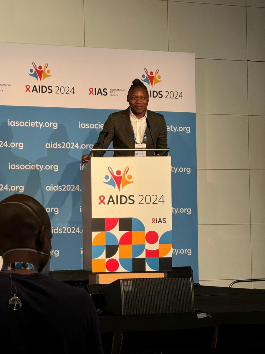 GBGMC_Int's tweet photo. "Resourcing Black Gay Men's Communities: A Reality Check 0.1!" - #AIDS2024

The session aims to shed light on how these challenges threaten not only the health outcomes but also the human rights of Black gay men globally. 

#GBGMCATAIDS2024 #MakingRightsAReality #PuttingPeopleFirst #PutPeopleFirst