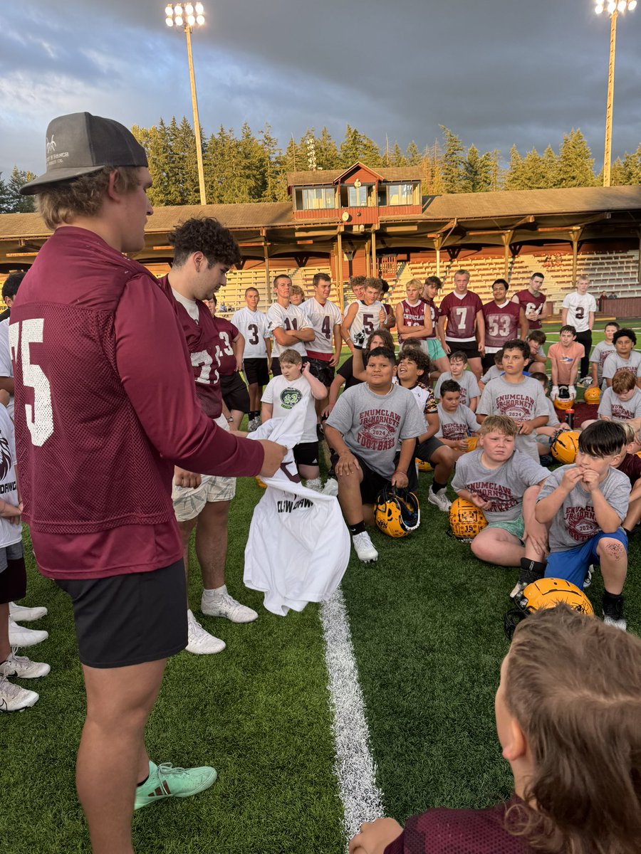 PROGRAM. This town sure loves Football!! Awesome mini camp with our Jr Hornets!!