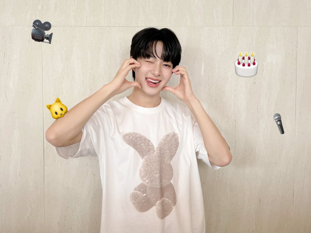 znn_idn's tweet photo. HAPPY NUNEW'S DAY 🐈 💕

We wish a brightful success to our little cat🩷

NuNew 23rd Birthday
#สุขสันต์วันเกิดนะนุนิว
#NuNew https://t.co/IKGDixWTBF