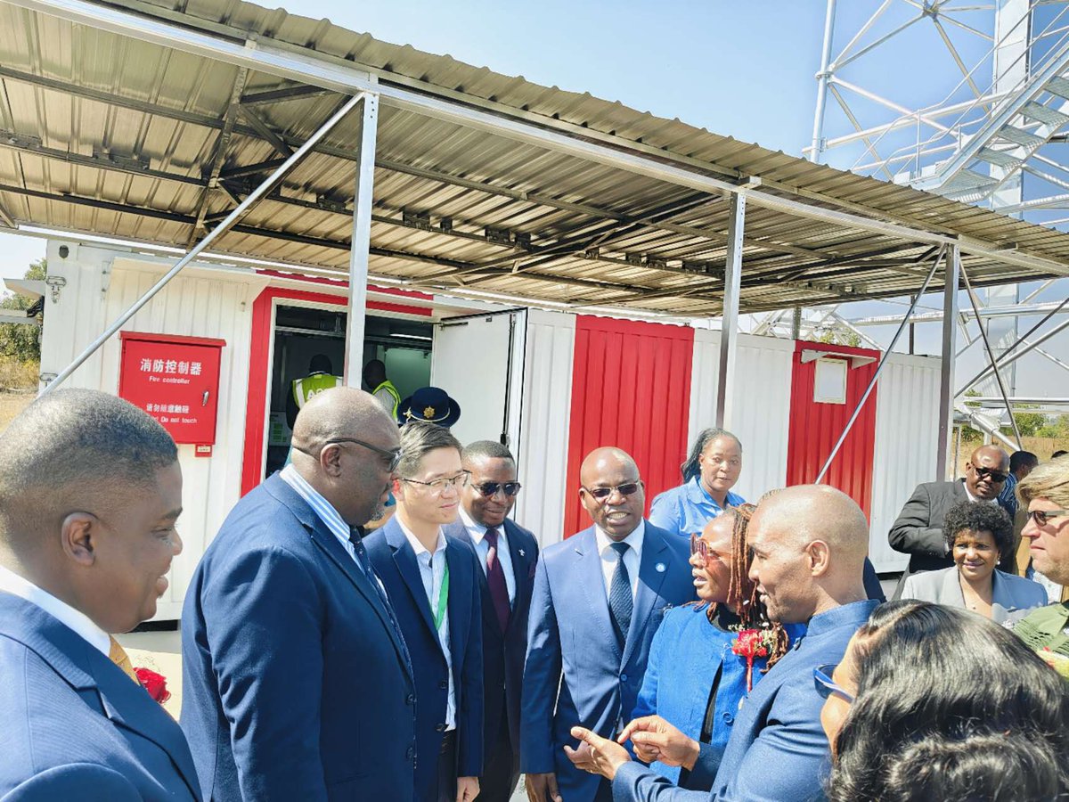 CJI_Zim's tweet photo. We celebrated the ribbon-cutting ceremony for the airport radar station with Mr. Felix Mhona(Minister of Transport), and CAAZ Director General Engineer Mr. Elisha Chingosho in attendance. This new radar system is set to improve air traffic control and enhanced safety. https://t.co/A3WlNnamPY