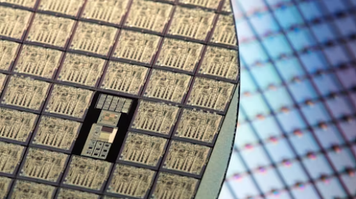 BiderThR's tweet image. Power module engineers: How do you ensure reliability?
Learn how digital twins can help you:

*Real-time failure diagnosis
*Automated power cycling
*Thermal characterization

Detect die-attach and bond wire issues early.
#SemiconductorTesting

Link - sie.ag/4ZVcCp