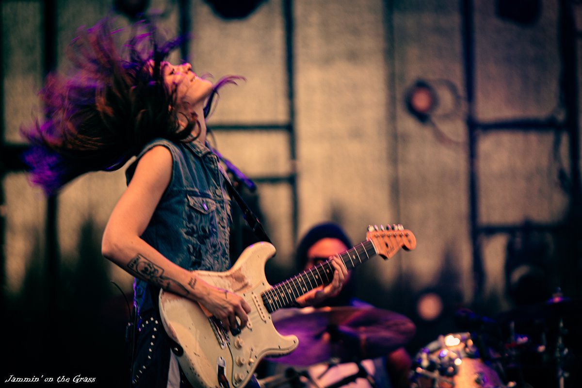 jamminotgrass's tweet photo. @LarkinPoe @highsierramusic 2024 https://t.co/0cbKeGK9Hp