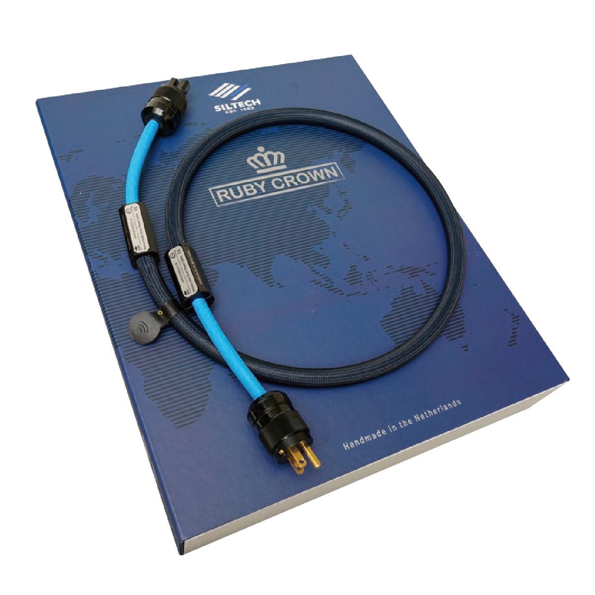 richcoln's tweet image. 【平易近人的抽擊力｜Siltech Ruby Crown 電源線】
#Siltech #RubyCrown #喇叭線 #S10單晶銀導體 #星形四芯結構 #Kapton #Teflon #雙絕緣體 #寬頻屏蔽 #有質感 #豐厚飽滿 #細節立體 #背景干淨
Read the full article: reurl.cc/p3q7yx