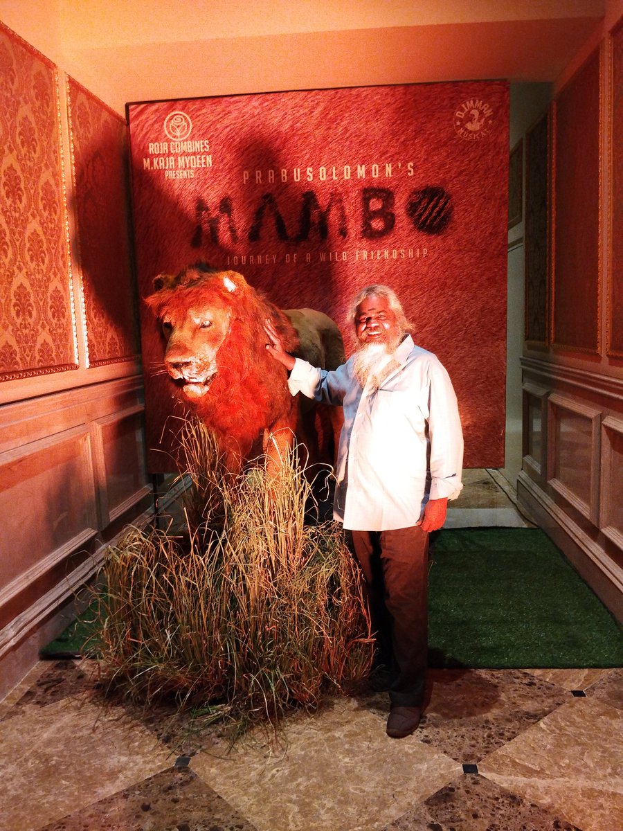 kayaldevaraj's tweet photo. Presenting to you the Title look of the '1st Asian film to be shot with a real lion'.

#MAMBO🦁

A @prabu_solomon Film🎬
An @immancomposer Musical 🎼

#Rojacombines #KajaMydeen
#AbdulKhani @vijaysrihari23
@iYogiBabu #Tejaswi
#SamuelSanjay #LVKDoss
#KarthickVasan
@RIAZtheboss https://t.co/5jSZmndxrs