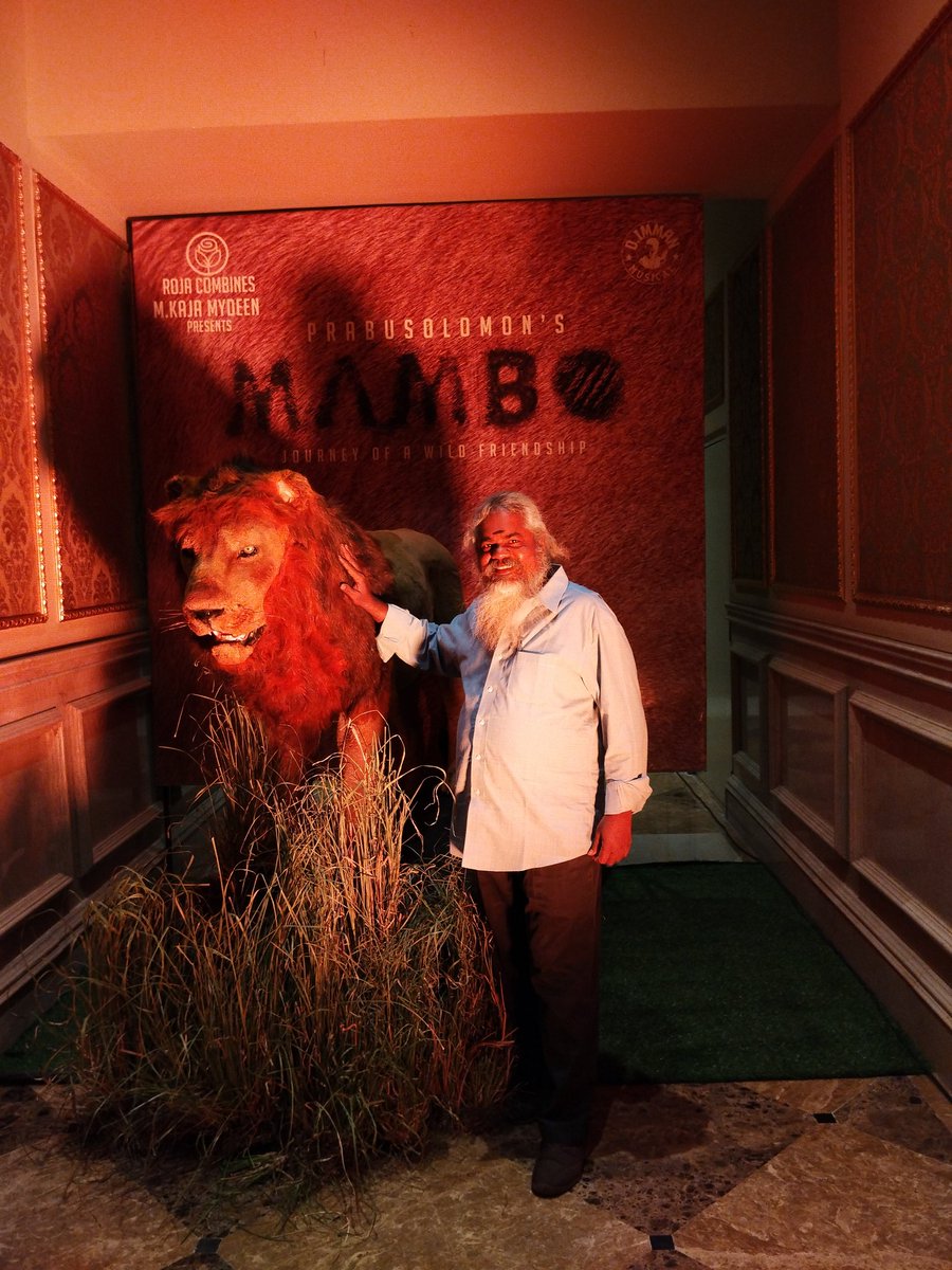 kayaldevaraj's tweet photo. Presenting to you the Title look of the '1st Asian film to be shot with a real lion'.

#MAMBO🦁

A @prabu_solomon Film🎬
An @immancomposer Musical 🎼

#Rojacombines #KajaMydeen
#AbdulKhani @vijaysrihari23
@iYogiBabu #Tejaswi
#SamuelSanjay #LVKDoss
#KarthickVasan
@RIAZtheboss https://t.co/5jSZmndxrs
