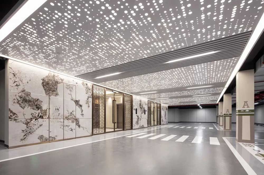 tbkmetal's tweet photo. Transform your space with stunning metal ceiling designs! 
Check out these innovative designs from TBK Metal: https://t.co/v4vrToiVZR
#InteriorDesign #Architecture #MetalCeilingDesignIdeas #DesignInspiration https://t.co/jKYO50jz5R