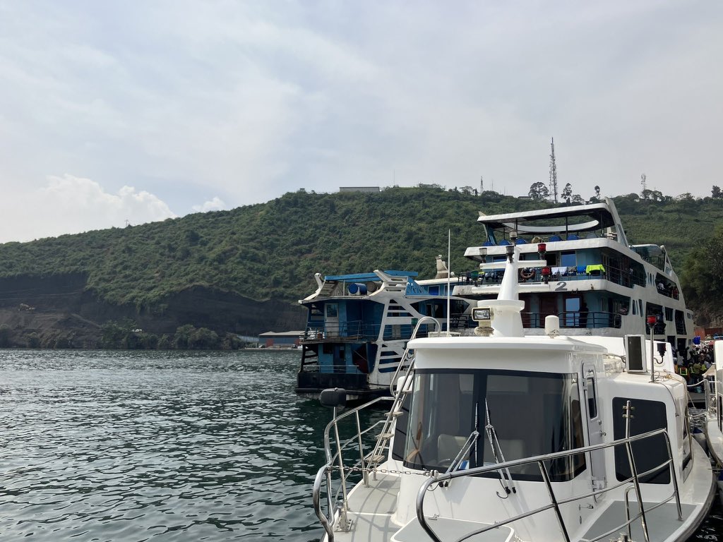 benjimk's tweet photo. 🛥️Ici nous sommes à Goma en RDC 🇨🇩😍 https://t.co/L7nfinID6C
