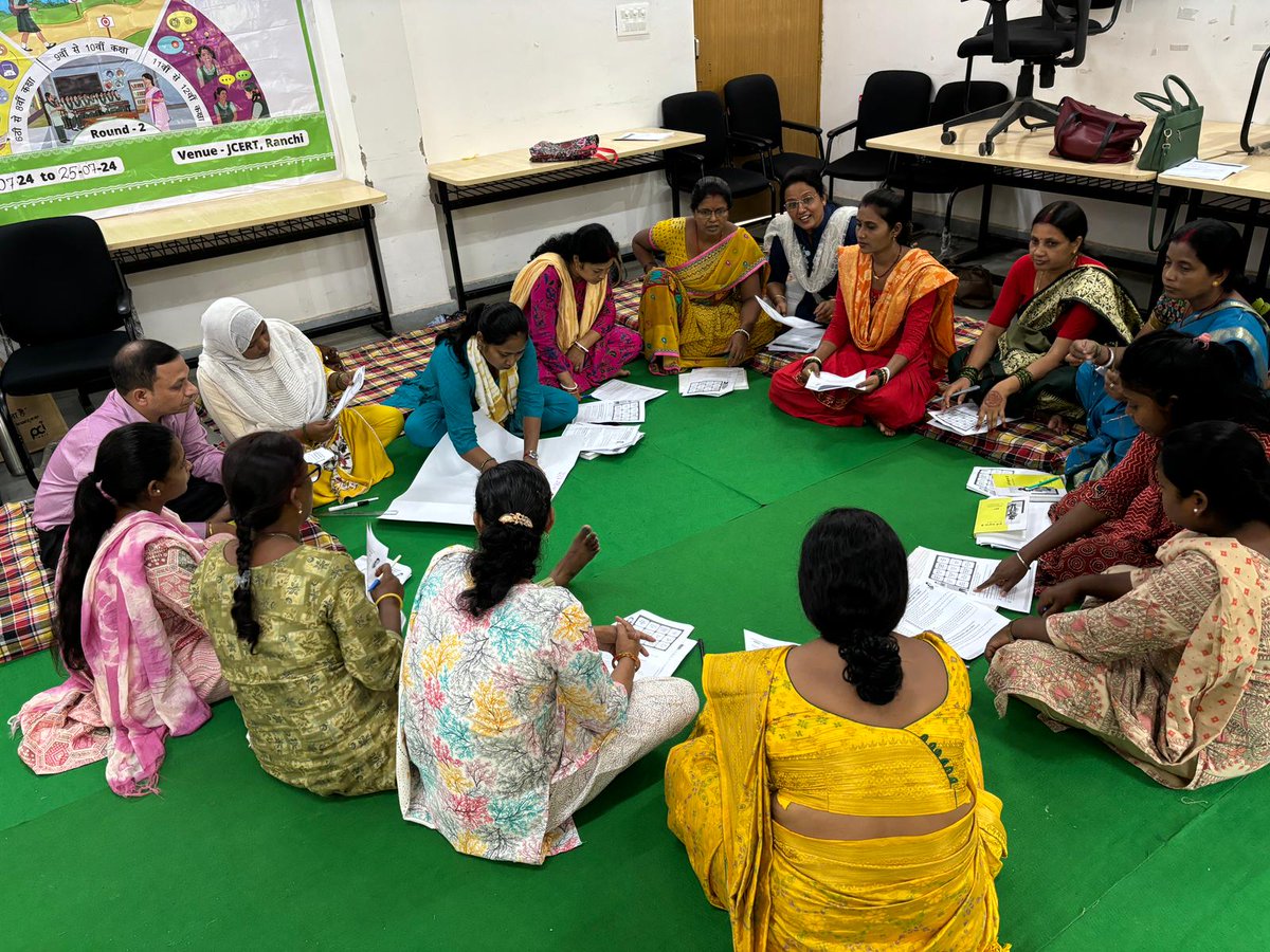 kewal_me's tweet photo. This is the 3rd and final round of training of these teachers. More than 100 teachers, trained as #counsellors are mentoring 50K+ #girls at #KGBV and #JBAV on career intentionality and pathways for #economic independence https://t.co/2Belkxzz6Z