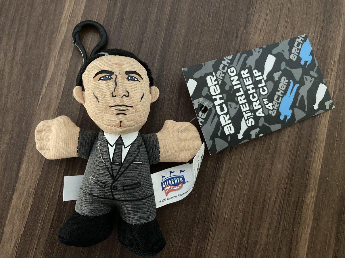 Por fin tengo el llavero de peluche de Archer. ¿Qué te parece, <a href="/juanamadortv/">Juan Amador</a> ? ☺️