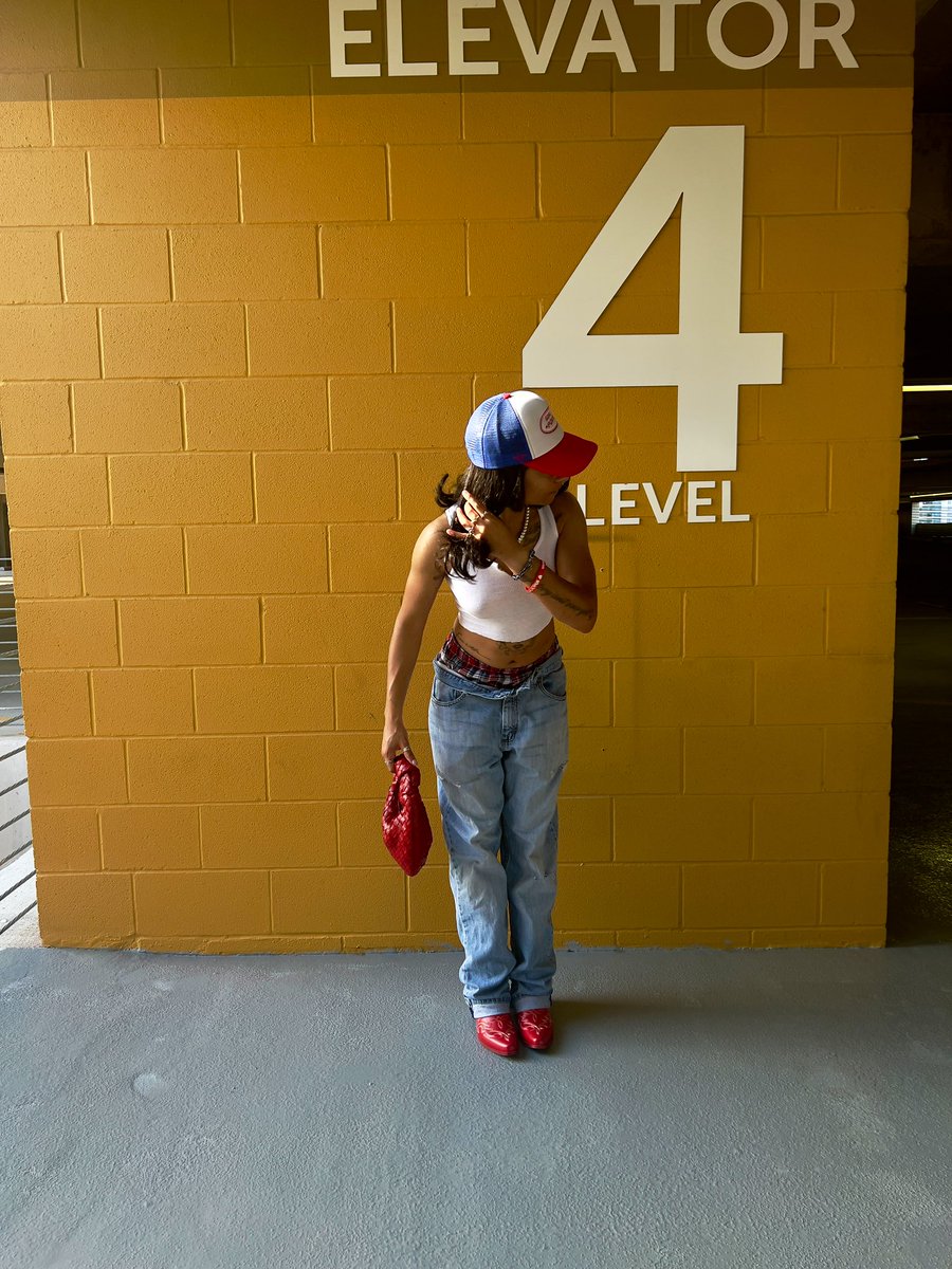 jalexiaa_'s tweet photo. Oh hey it’s me again ! ❤️ https://t.co/8K2MfCH64N