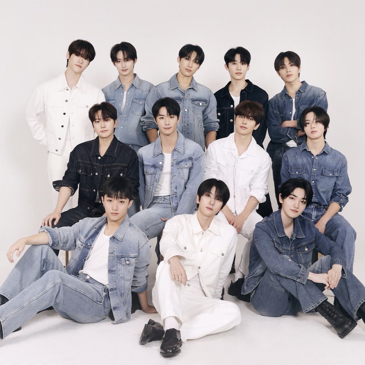 thecrewonevote's tweet image. Hello, this is The CrewOne Voting Team! We are here to announce that from today we will work on voting purposes for The CrewOne. It would be very helpful if JOURNEY, BOATs &amp;amp; ONLY Bs provide us full support and cooperation.

#TheCrewOne #더크루원
#JUSTB #저스트비
#ATBO #에이티비오