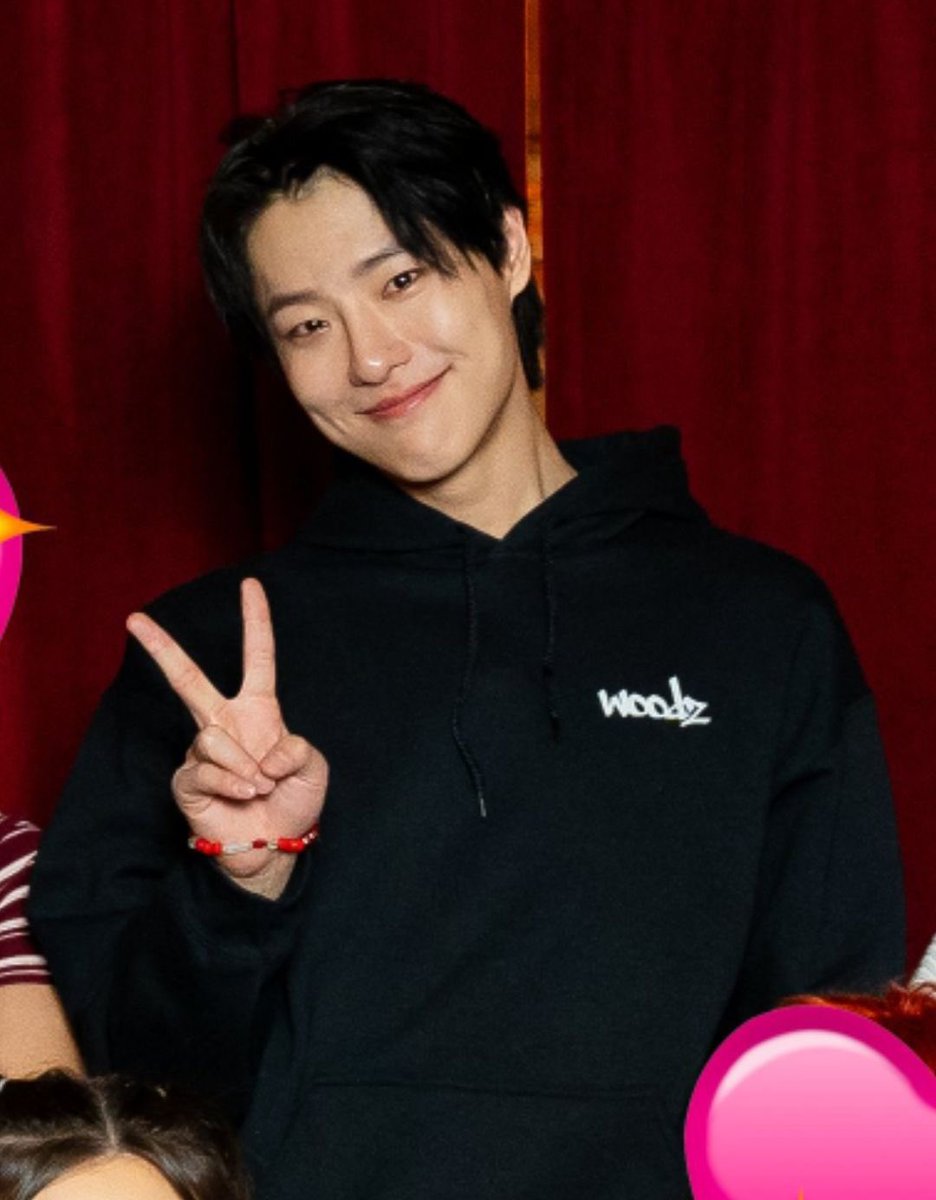 ∘˙ ✶ tweet media