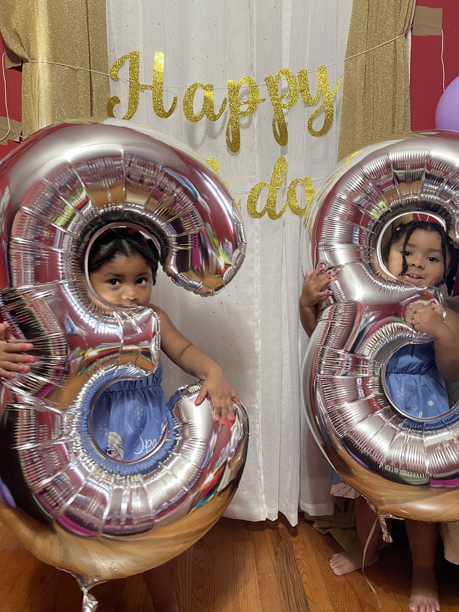 king3khy's tweet photo. Big 3 not the little one! 🥳🥰 https://t.co/xQ0gROKh0Y