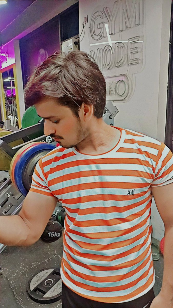 PrinceSharmaa01's tweet photo. #Princesharmanajafgarh
#Princesharma
#9990479058
#Princesharmaa01
#najafgarh
#gymmotivation https://t.co/k28ZTJTmWA