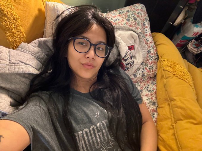 1 pic. say 'hi' if you want a free pic (serious) https://t.co/kxC0K3AkIY