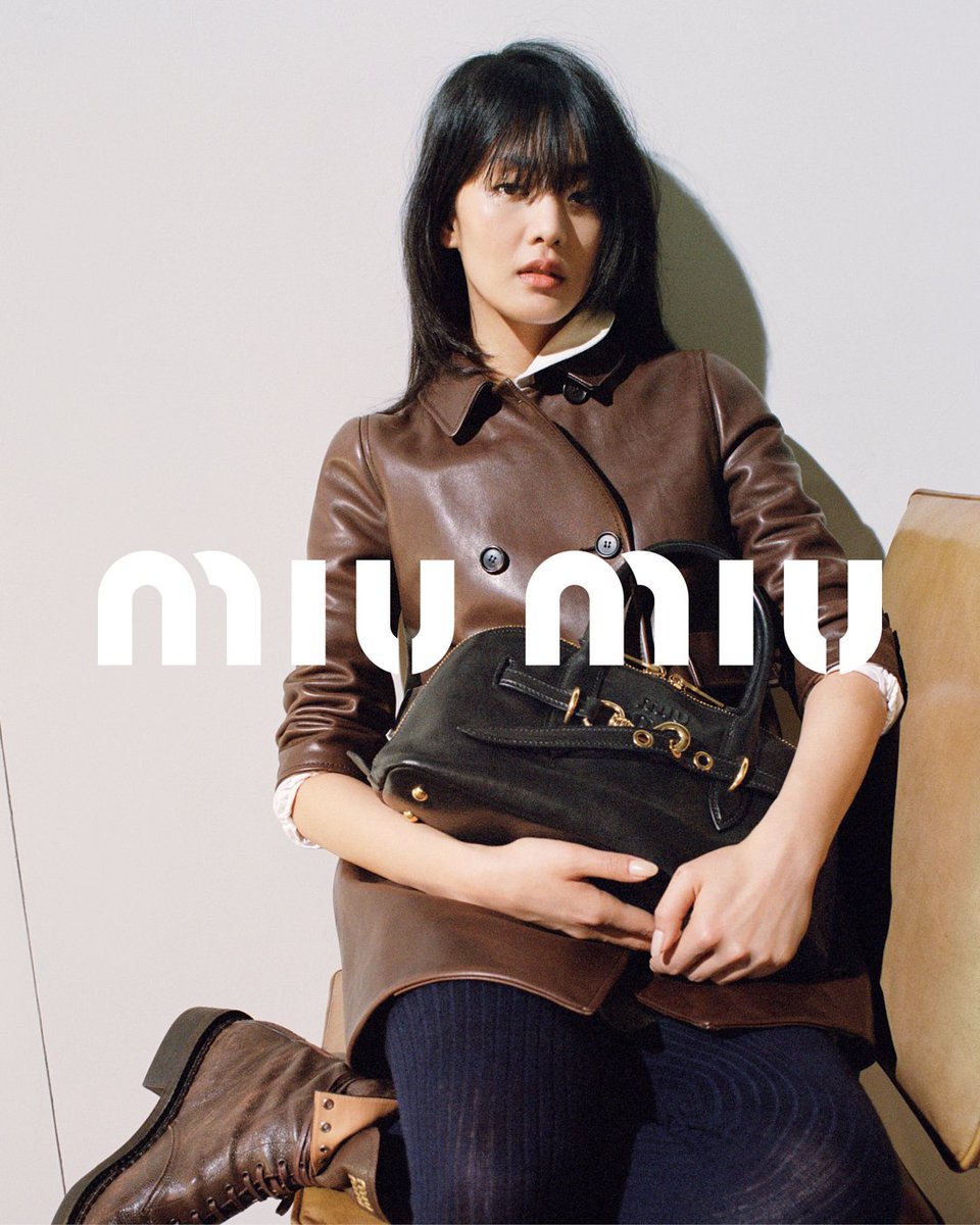 official_i_dle's tweet photo. #MINNIE x #MiuMiu

#여자아이들 #GIDLE
#민니 https://t.co/Z5SxyMkbSw