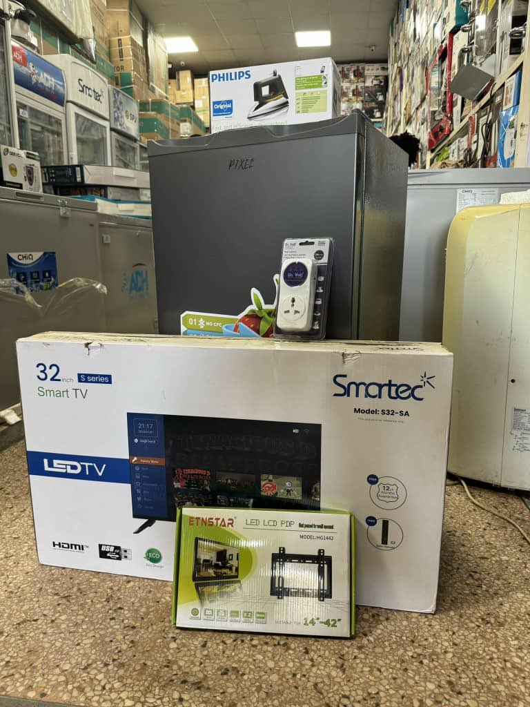 zulfahcustomer's tweet photo. All this combo for just 1M at https://t.co/knktPUsURL . What an opportunity call 0753795776 https://t.co/Z2p8PyClJm