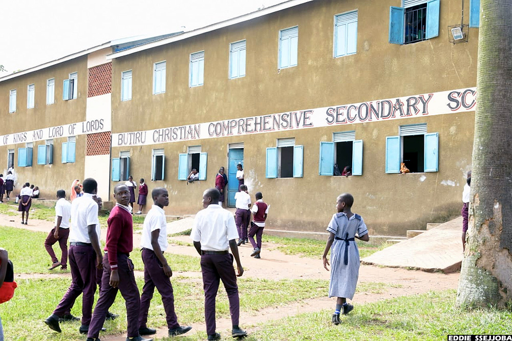 newvisionwire's tweet photo. ππΏ #GreenSchoolsUG projects evaluation: Bugisu/Bukedi region
Another school that the evaluation team visited to assess its projects aimed at mitigating or adapting to climate change is Butiru Christian Comprehensive Secondary School in #Manafwa district.
ππ½ #VisionUpdates