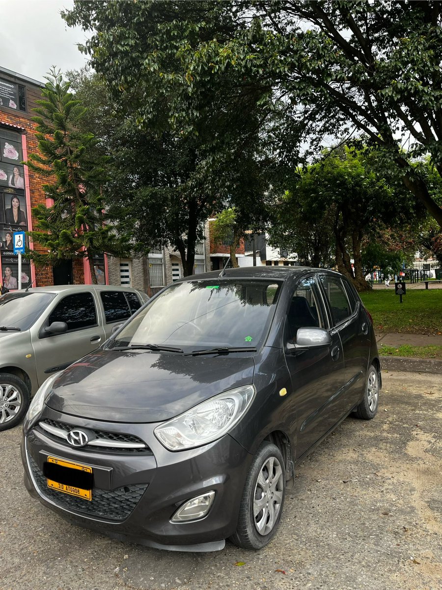 KarithoArenas's tweet photo. Se vende carro Hyundai i10 modelo 2013 

https://t.co/CEnAIWRdln

@JeisonVanegas14 https://t.co/3Z4DCkGZ7p