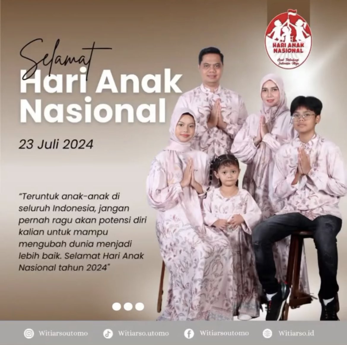 Hari Anak Nasional ✅
Foto Keluarga adek Shima beda sendiri posenya ✅