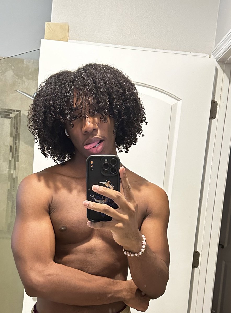 beingjayeded's tweet photo. Lazy hair day https://t.co/LOhkoZNZFY