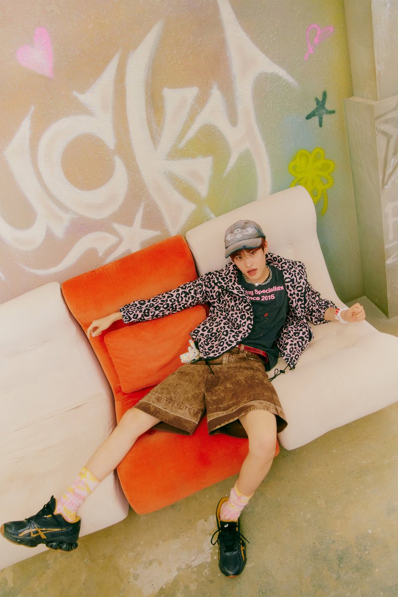 RIIZE_JPN's tweet image. RIIZE 【Lucky - The 1st Japan Single】
🎧 Digital Release ➫ 2024.07.29
💿 Single Release ➫ 2024.09.05

#RIIZE #라이즈
#SOHEE #소희
#RISEandREALIZE
#Lucky #RIIZE_Lucky