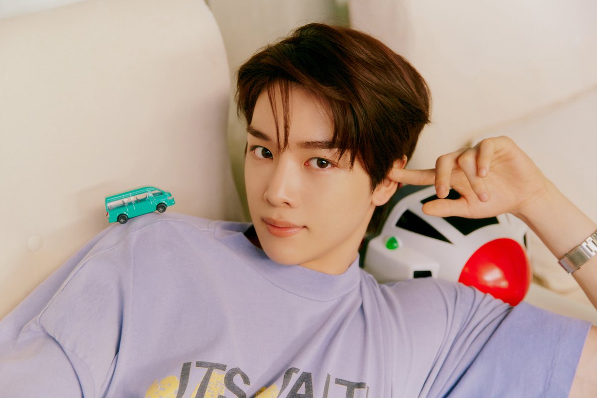 RIIZE_JPN's tweet image. RIIZE 【Lucky - The 1st Japan Single】
🎧 Digital Release ➫ 2024.07.29
💿 Single Release ➫ 2024.09.05

#RIIZE #라이즈
#SUNGCHAN #성찬 
#RISEandREALIZE
#Lucky #RIIZE_Lucky