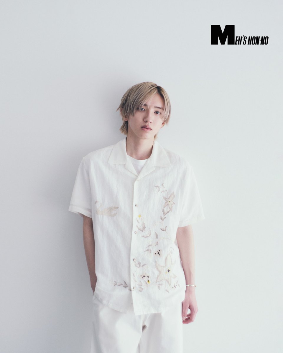 MENSNONNOJP's tweet photo. 今日は、メンズノンノレギュラーモデルを務める #なにわ男子 の #道枝駿佑 さんのお誕生日。
みっちー、お誕生日おめでとう！いつもたくさんメンズノンノを愛してくれて、ありがとう。
最高にカッコいい撮影を22歳も一緒にしよう！

@728_Storm https://t.co/uZNR222Uqy