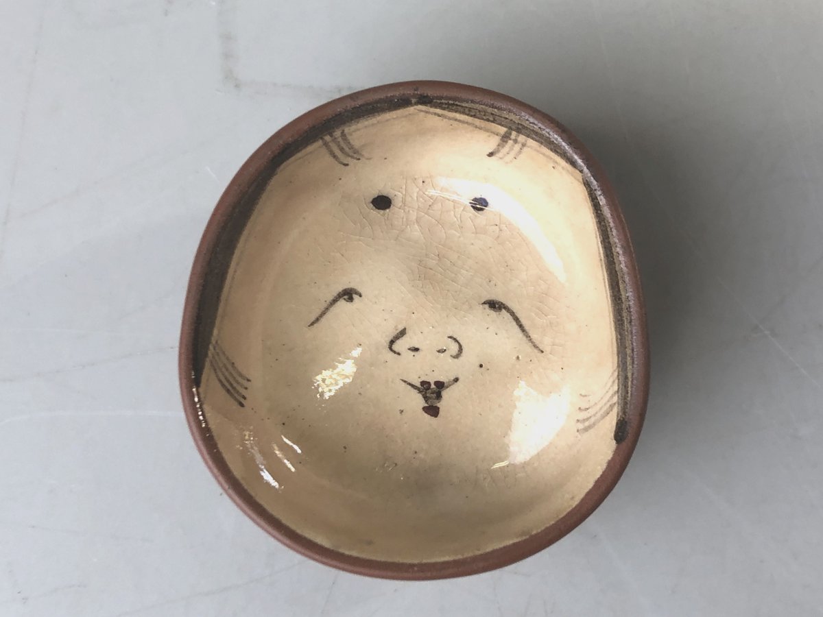 hareitiba's tweet photo. CHAWAN
ceramic sake cup
Ofuku&demon
#japaneseantique #sakecup #ofuku #demon https://t.co/UurV66pDzd