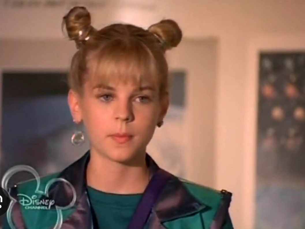 MrsBecksauce's tweet photo. I swear Lisa is the new Zenon #BB26 https://t.co/yz41lPky4b